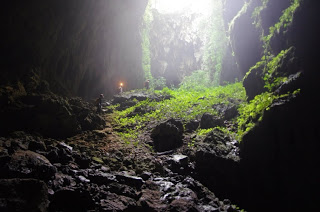 Foto 1 - Alla base del sotano di Sulpan Cave.
